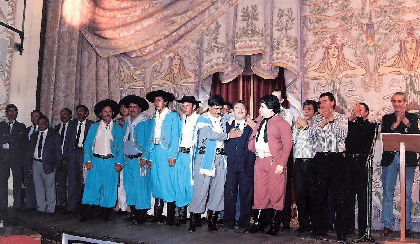 Cierre de «Prefectura le canta al país» en el Teatro Rafael de Aguiar.